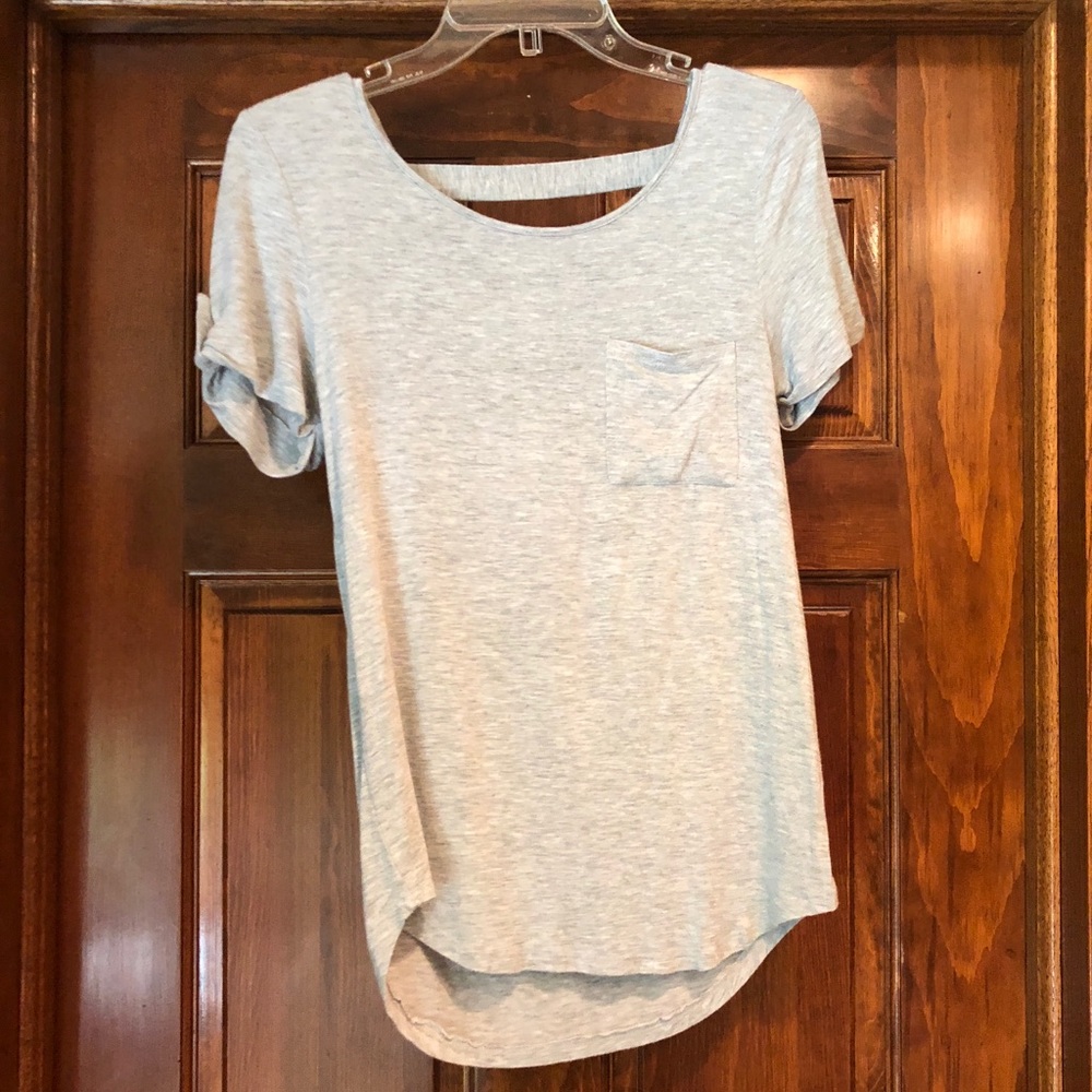 Grey short sleeve shirt